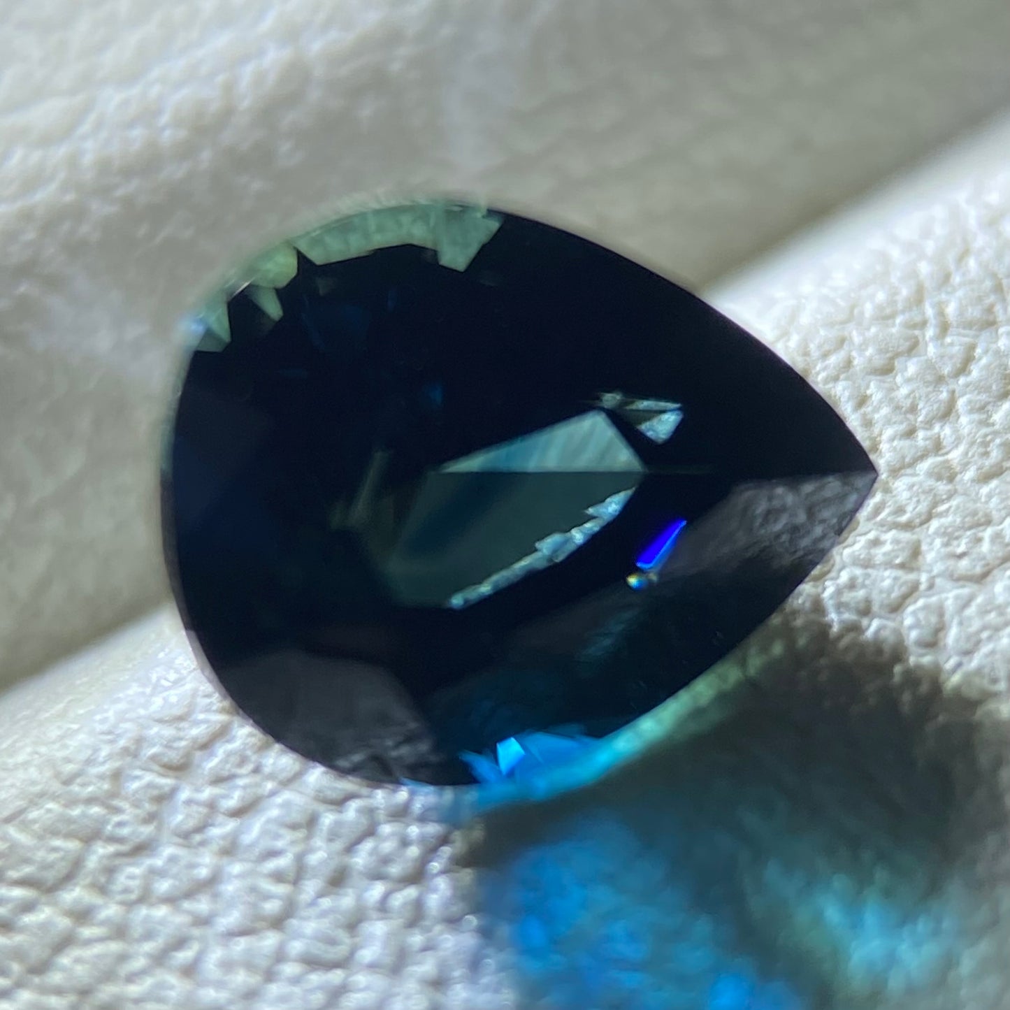 Sapphire 2.423ct / Nigeria