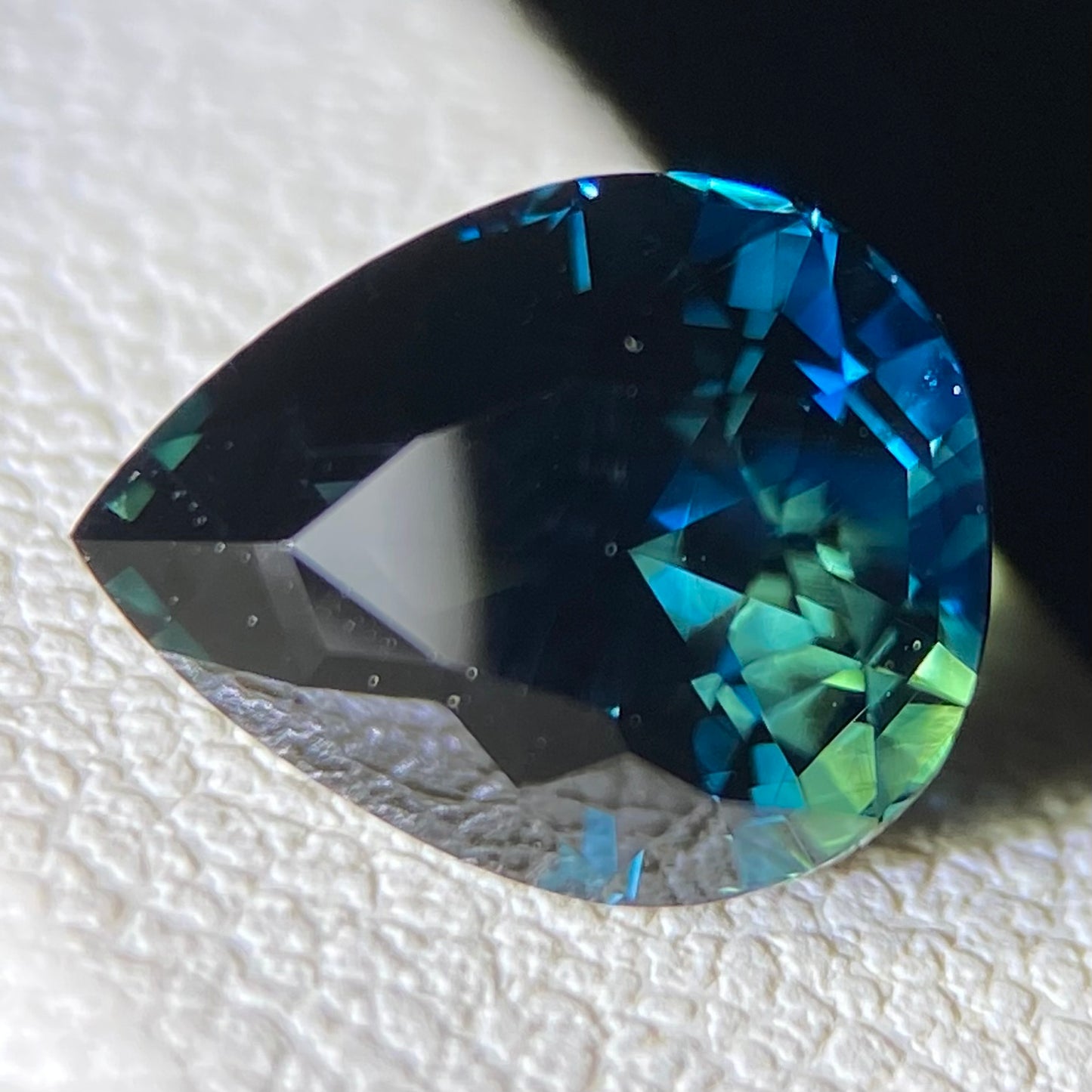Sapphire 2.423ct / Nigeria
