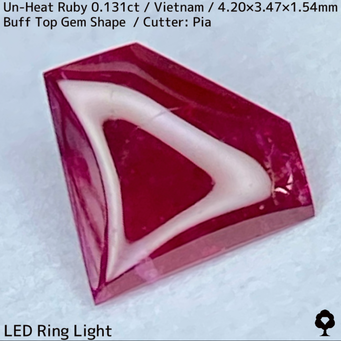 Un-Heat Ruby 0.131ct / Vietnam / BuffTop GemShape(Type1) ”Made from rough stone”