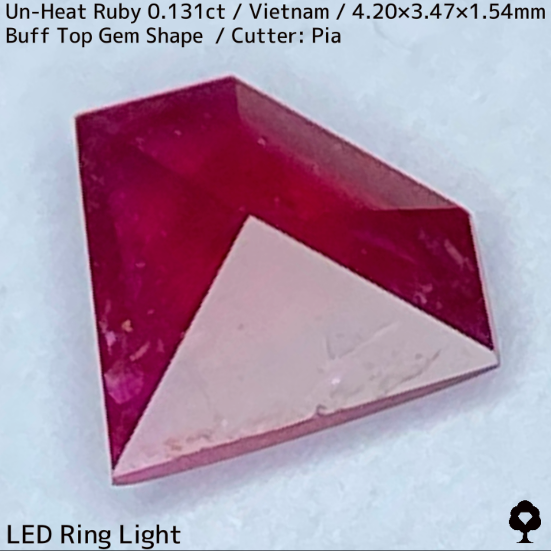 Un-Heat Ruby 0.131ct / Vietnam / BuffTop GemShape(Type1) ”Made from rough stone”