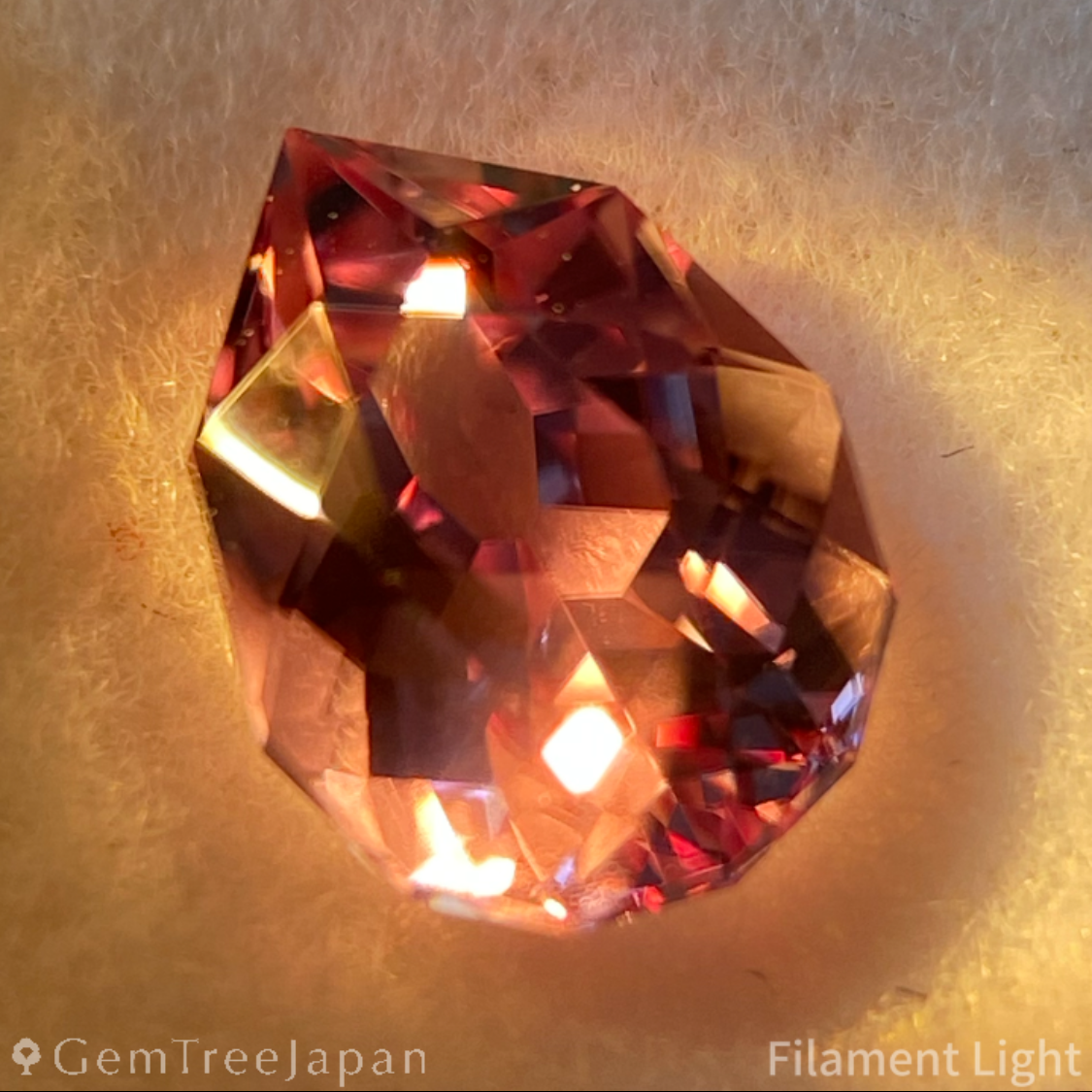 Diaspore 1.056ct / Turkey