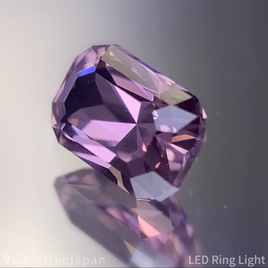 Un-Heat Sapphire 0.942ct / Madagascar
