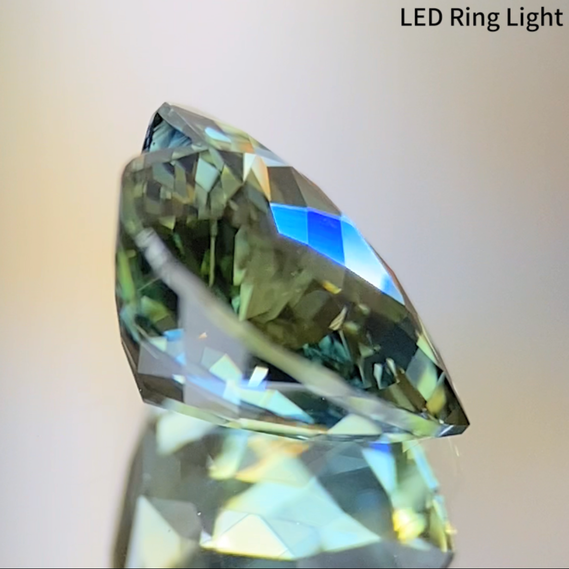 Parti-Color Sapphire 1.794ct / Kanchanaburi