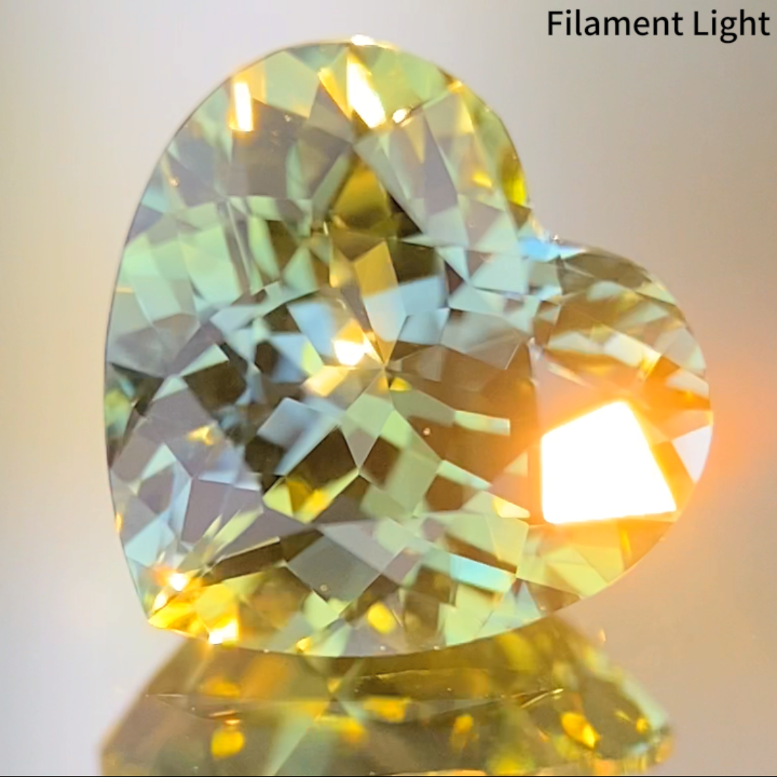 Parti-Color Sapphire 1.794ct / Kanchanaburi