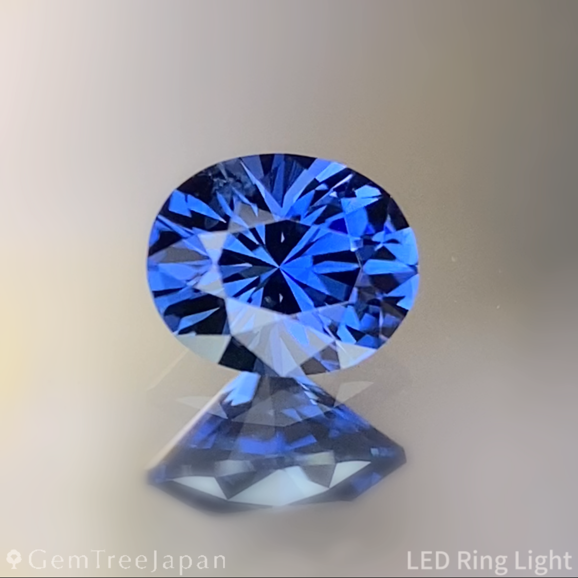 Cornflower Blue Sapphire 0.375ct / Sri Lanka