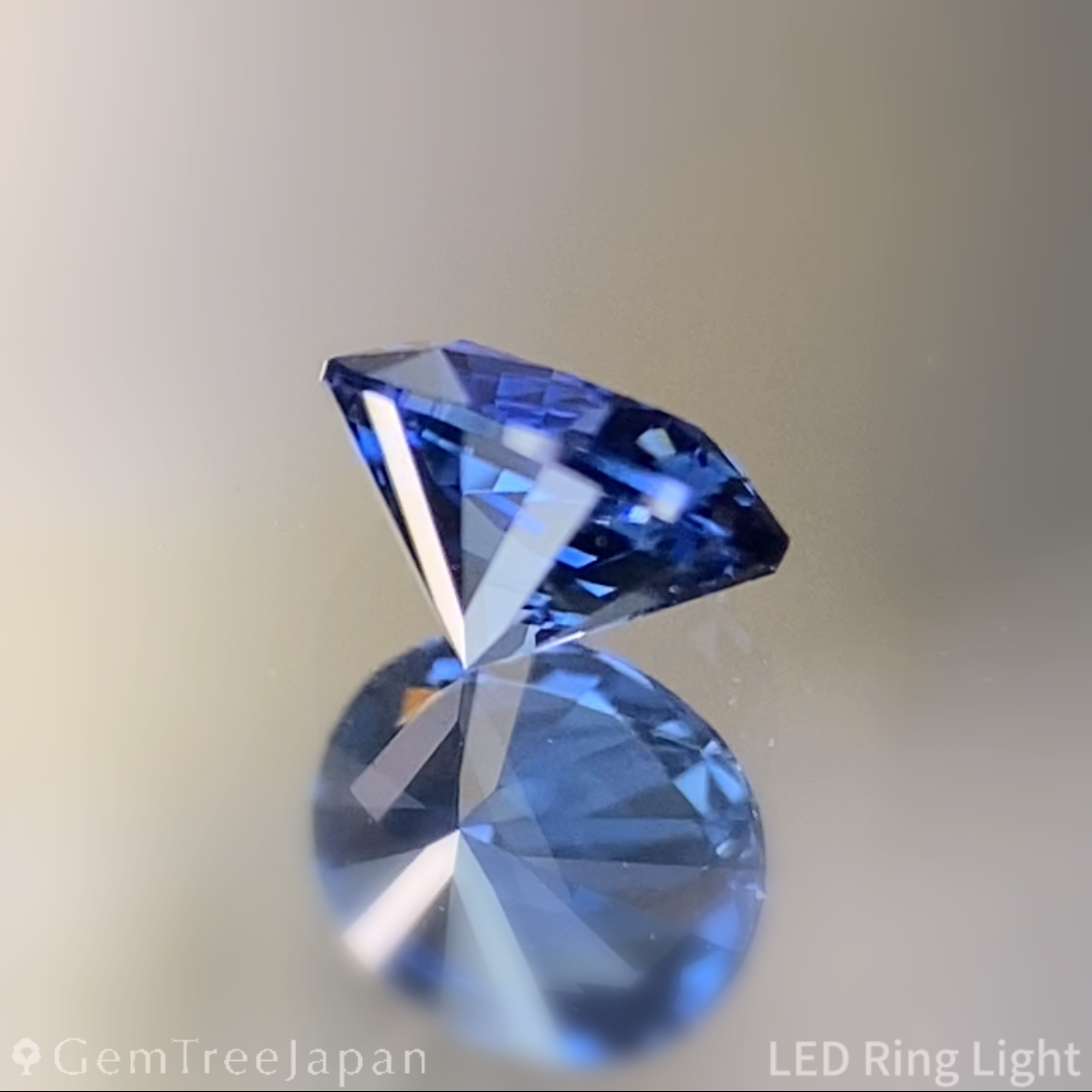 Cornflower Blue Sapphire 0.375ct / Sri Lanka
