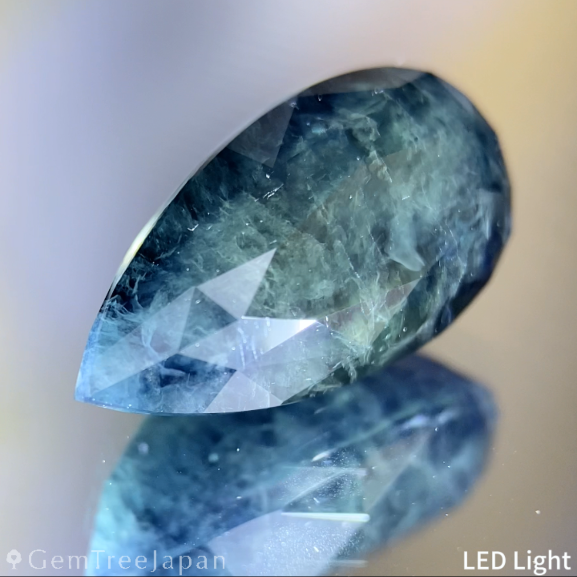 Dark Greenish Blue Sapphire 9.718ct / Thailand