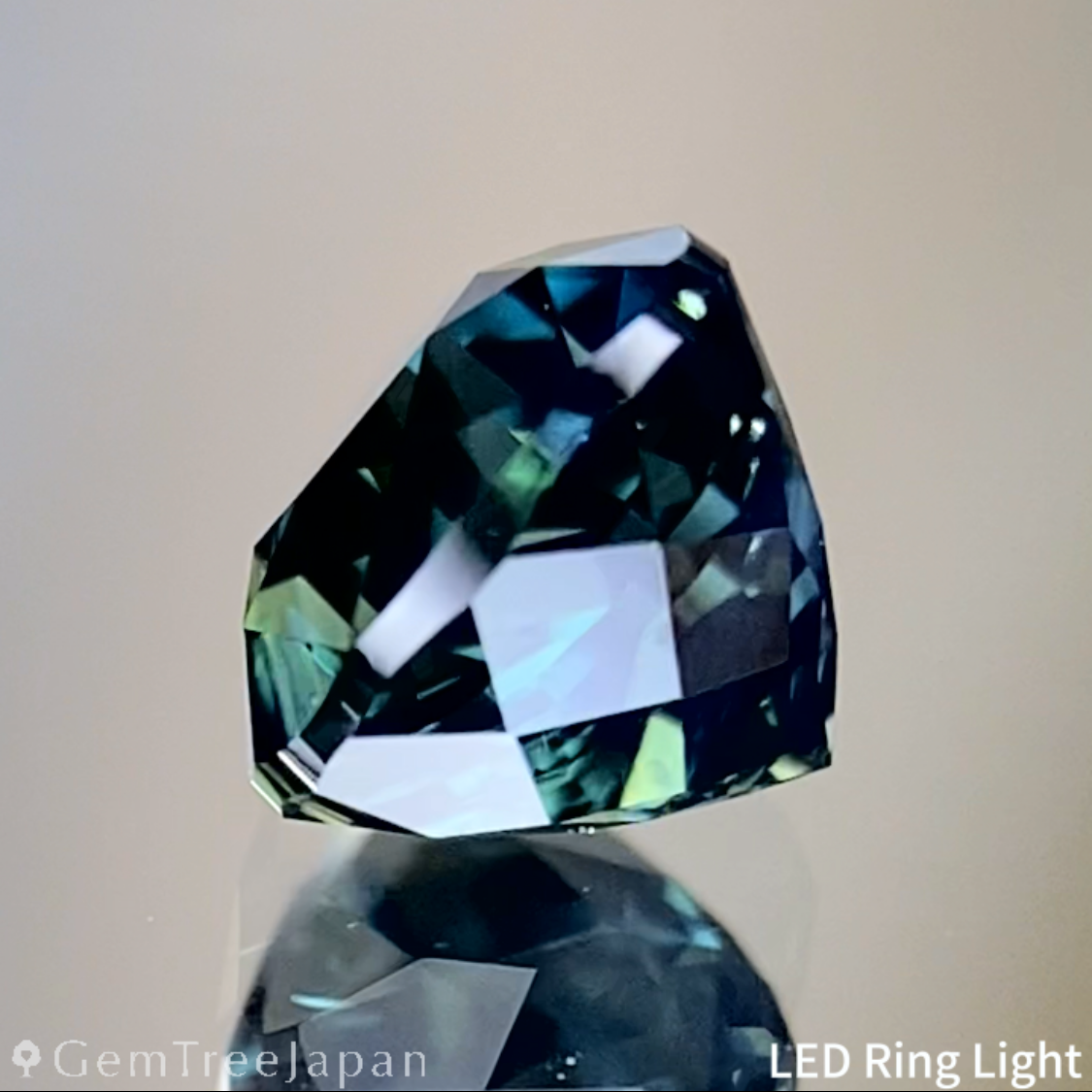 Bluish Green Sapphire 1.215ct / Nigeria