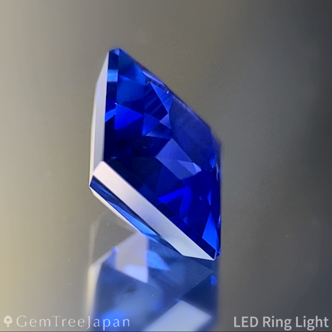 Cornflower Blue Sapphire 1.099ct / Burma