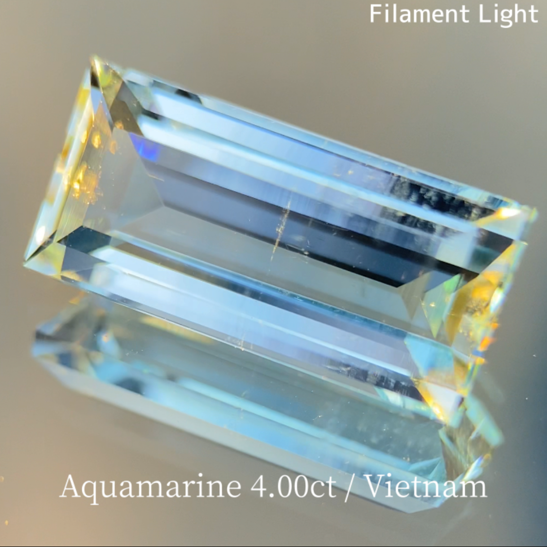 Aquamarine 4.004ct / Vietnam