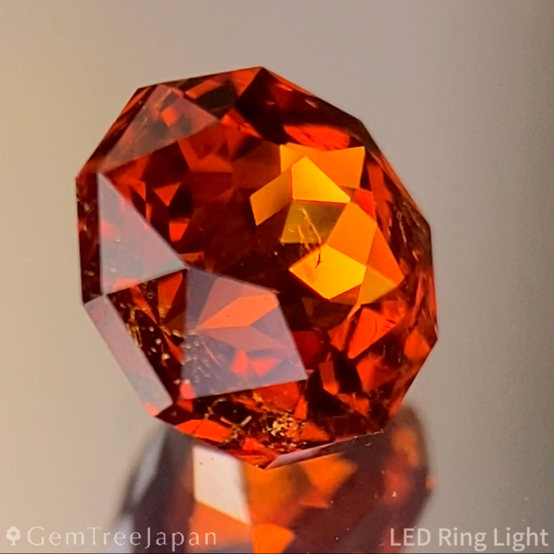 Spessartine Garnet 1.361ct / Nigeria