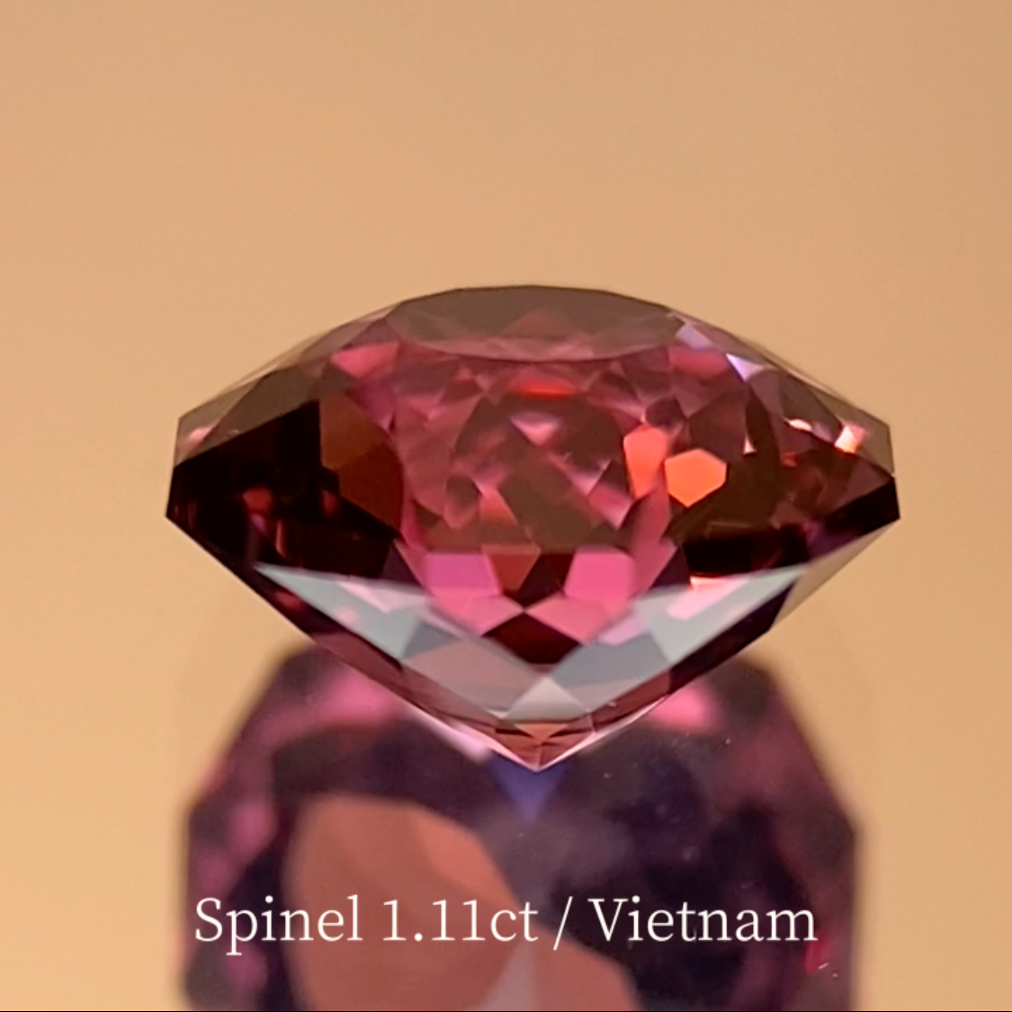 Pink Spinel 1.108ct / Vietnam