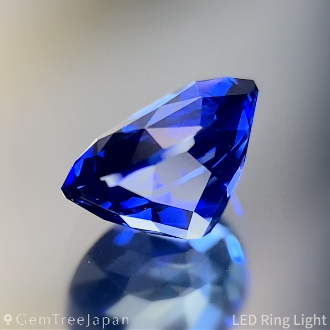 Cornflower Blue Sapphire 1.157ct / Burma