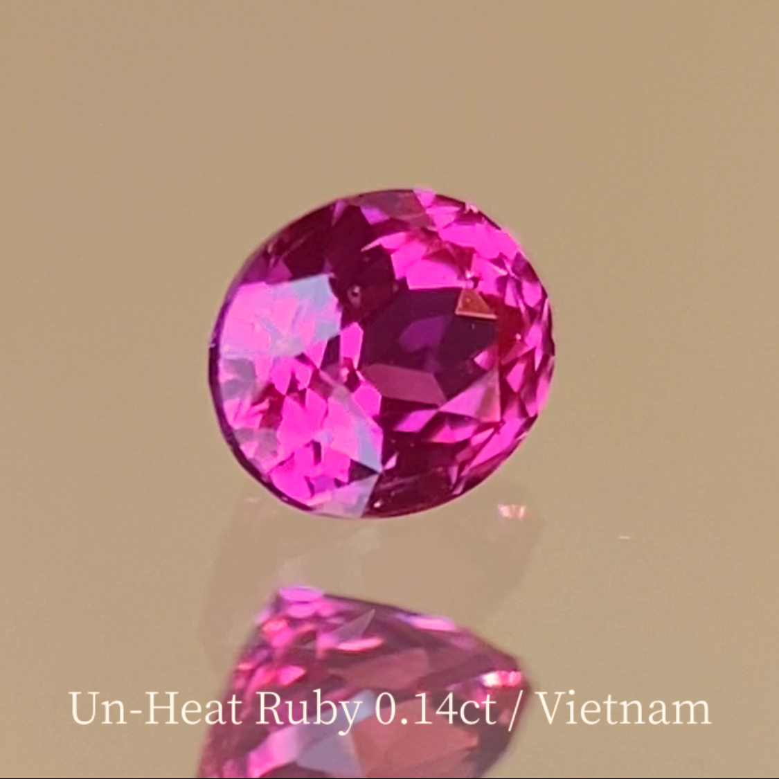 Un-Heat Ruby 0.141ct / Vietnam