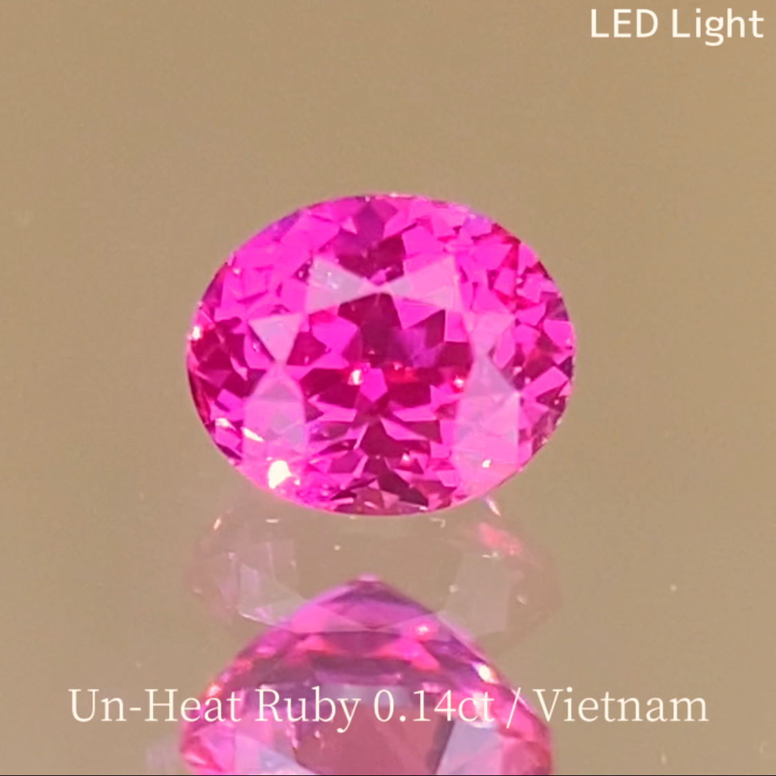 Un-Heat Ruby 0.141ct / Vietnam
