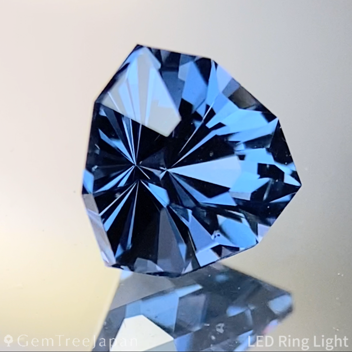Cobalt Spinel 0.907ct / Madagascar