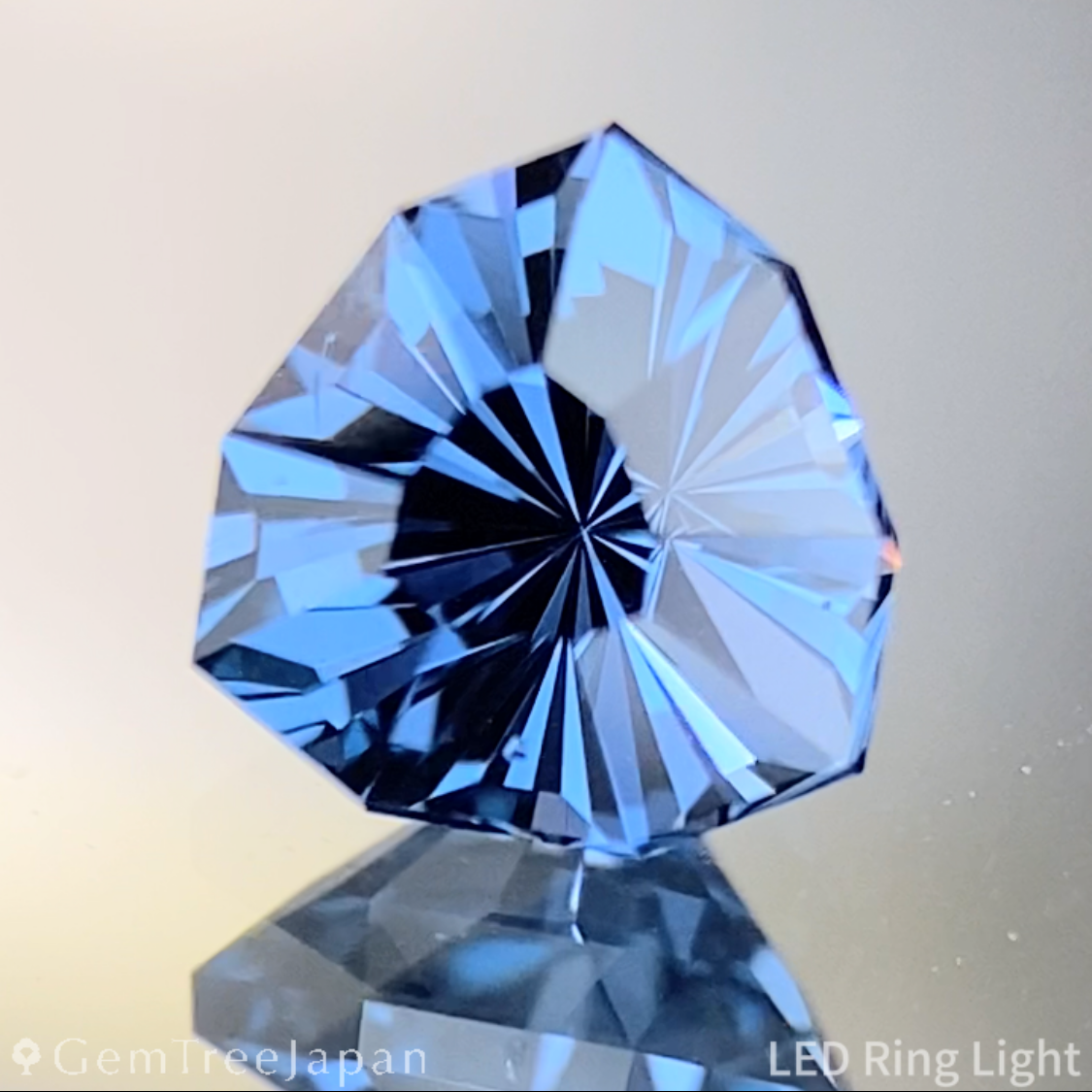 Cobalt Spinel 0.907ct / Madagascar