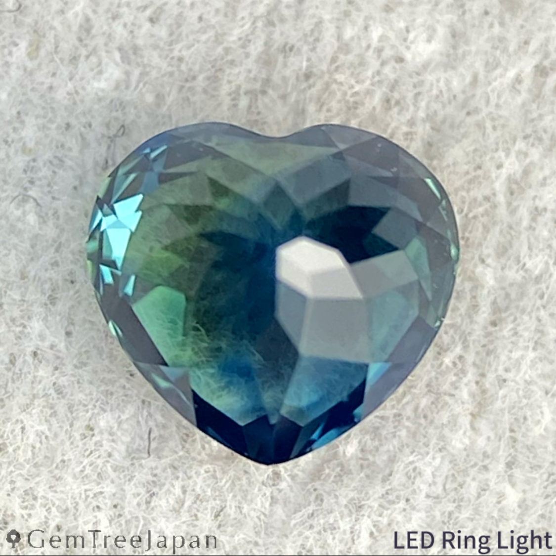 Silky Greenish Blue Sapphire 0.991ct / Cameroon