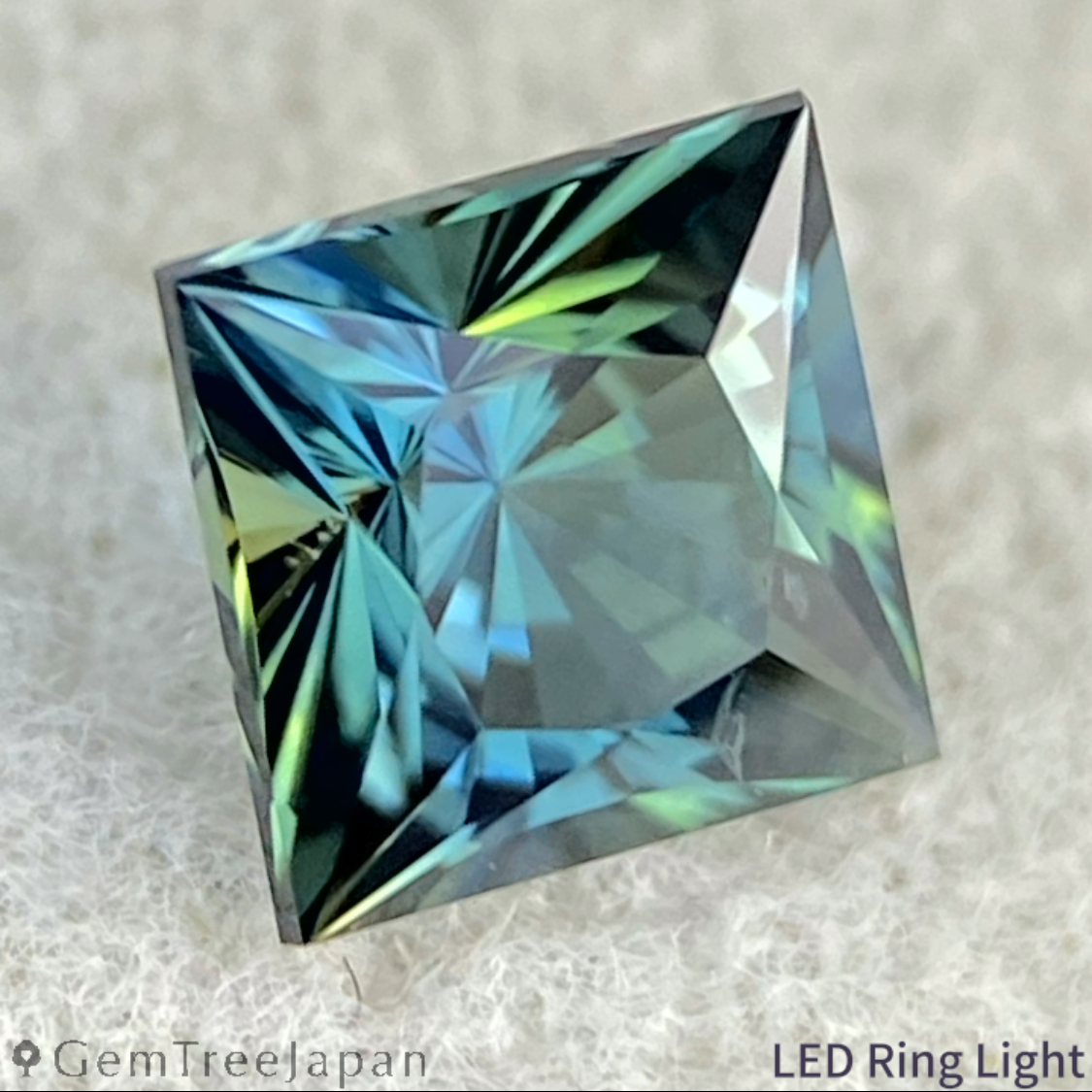 Bluish Green Sapphire 0.603ct / Nigeria
