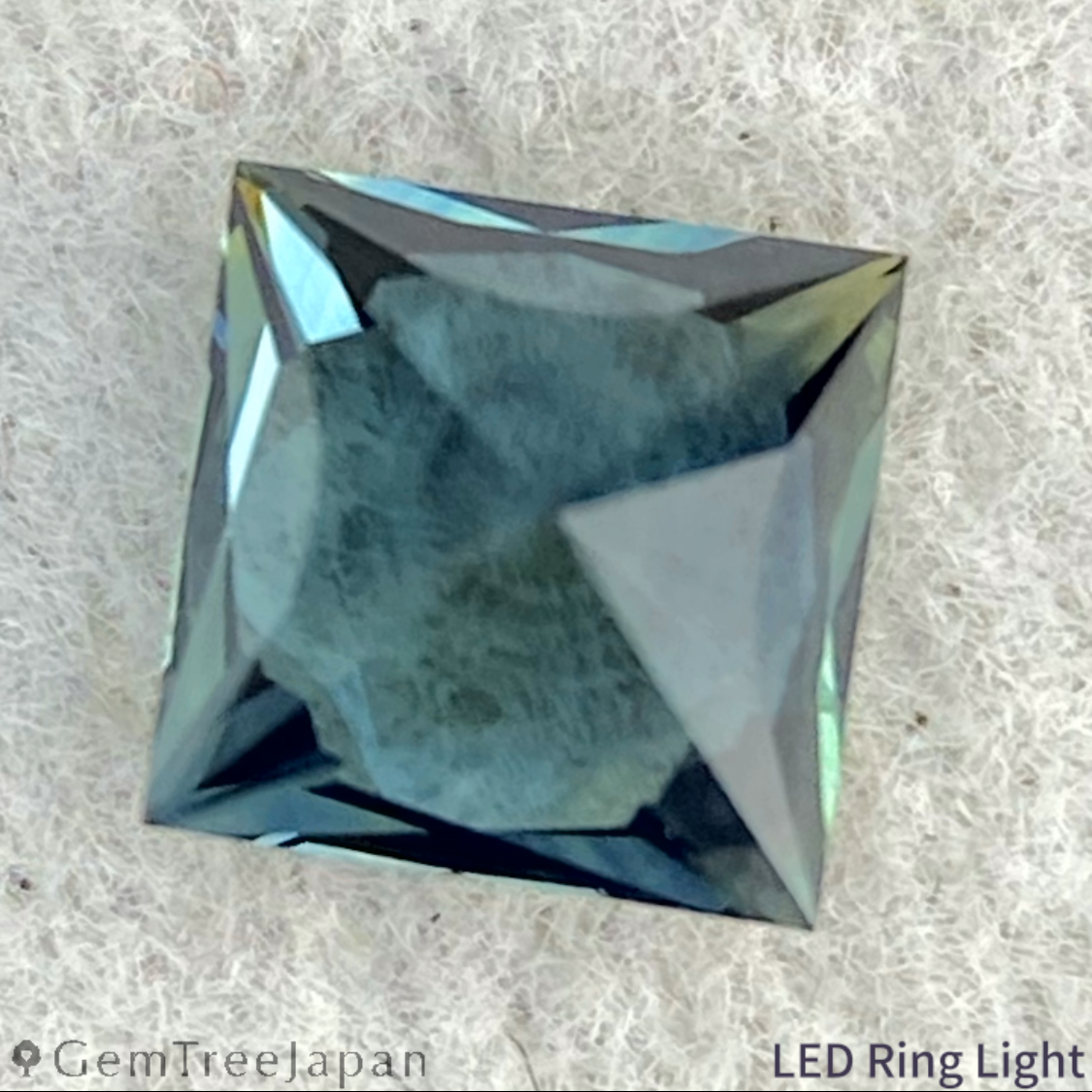 Bluish Green Sapphire 0.603ct / Nigeria