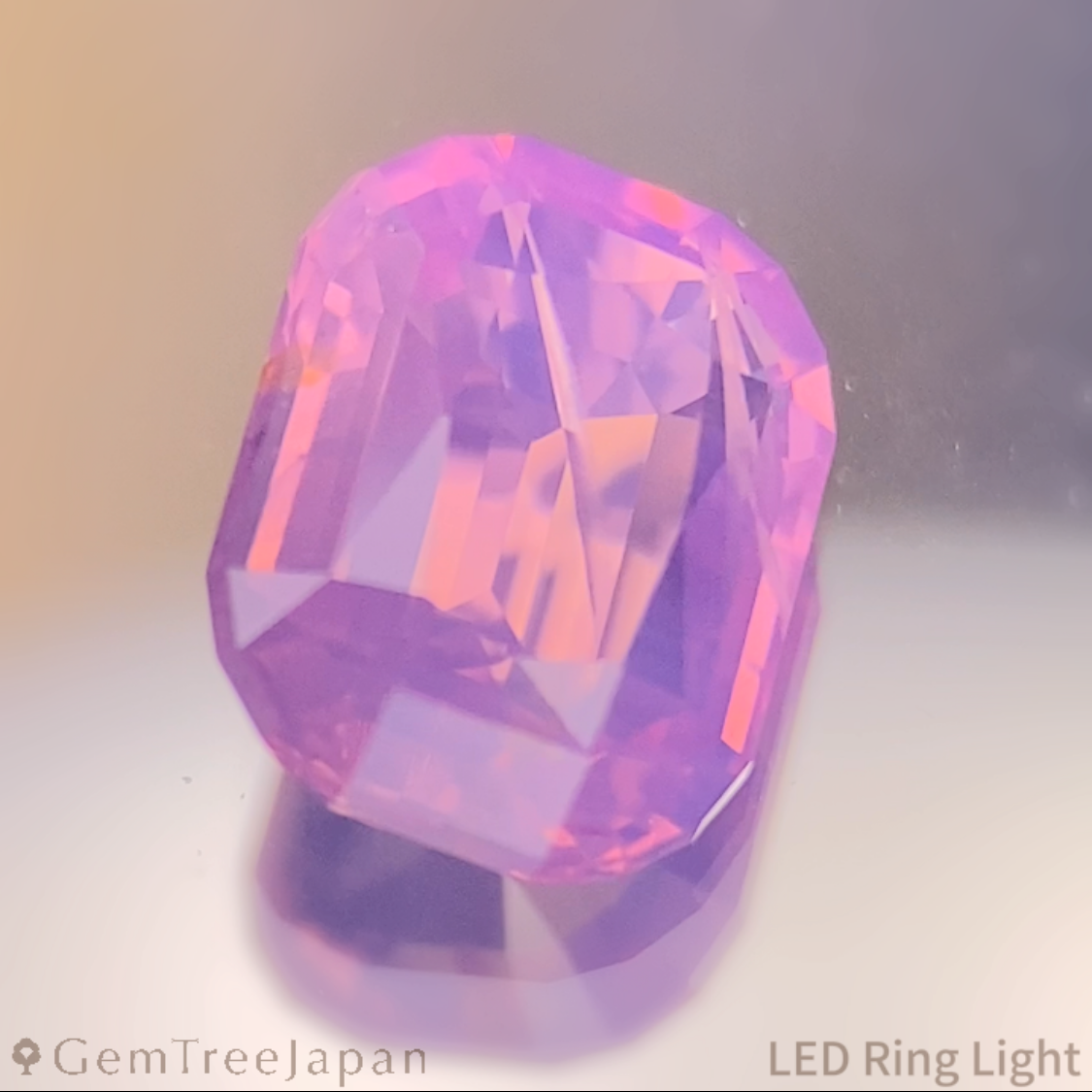 Un-Heat Padparadscha Sapphire 1.118ct / Sri Lanka