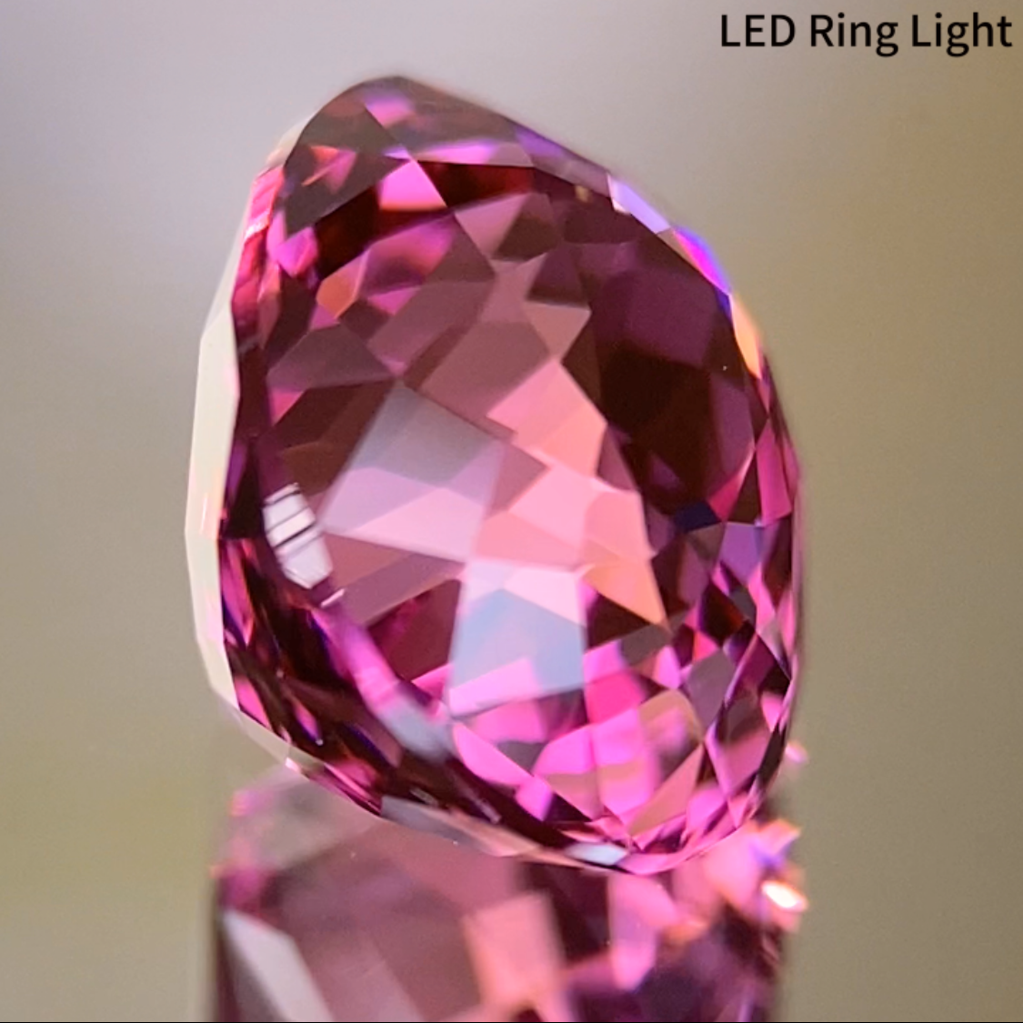 Malaya Garnet (Pyralspite) 2.885ct / Tanzania