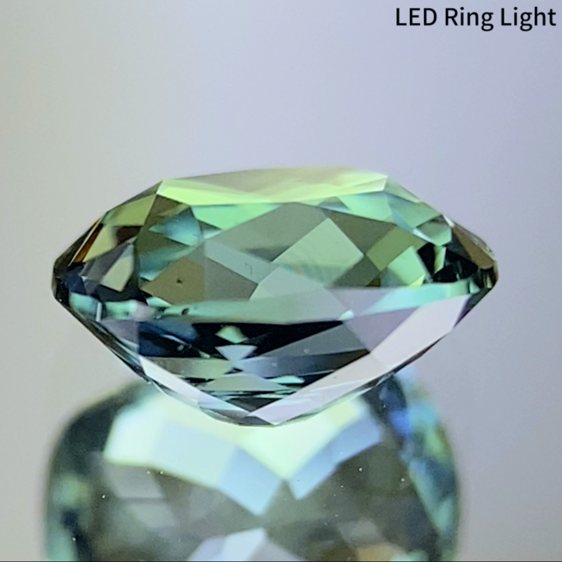 Un-Heat Sapphire 0.905ct / Madagascar