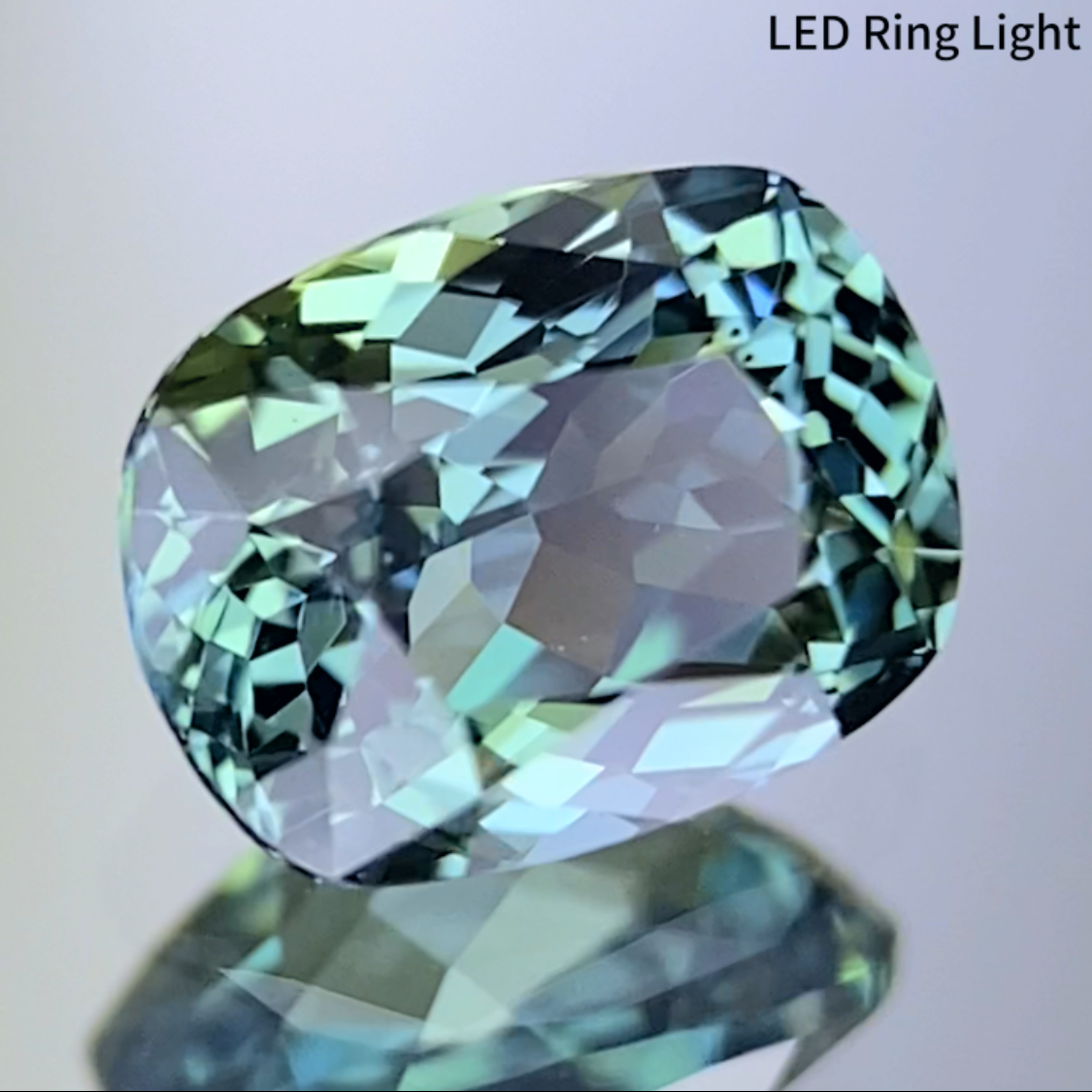 Un-Heat Sapphire 0.905ct / Madagascar