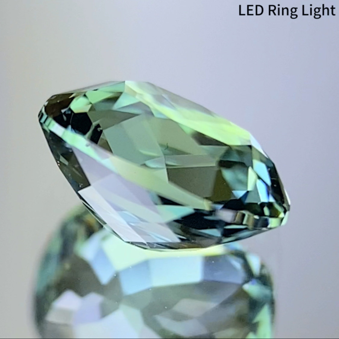 Un-Heat Sapphire 0.905ct / Madagascar