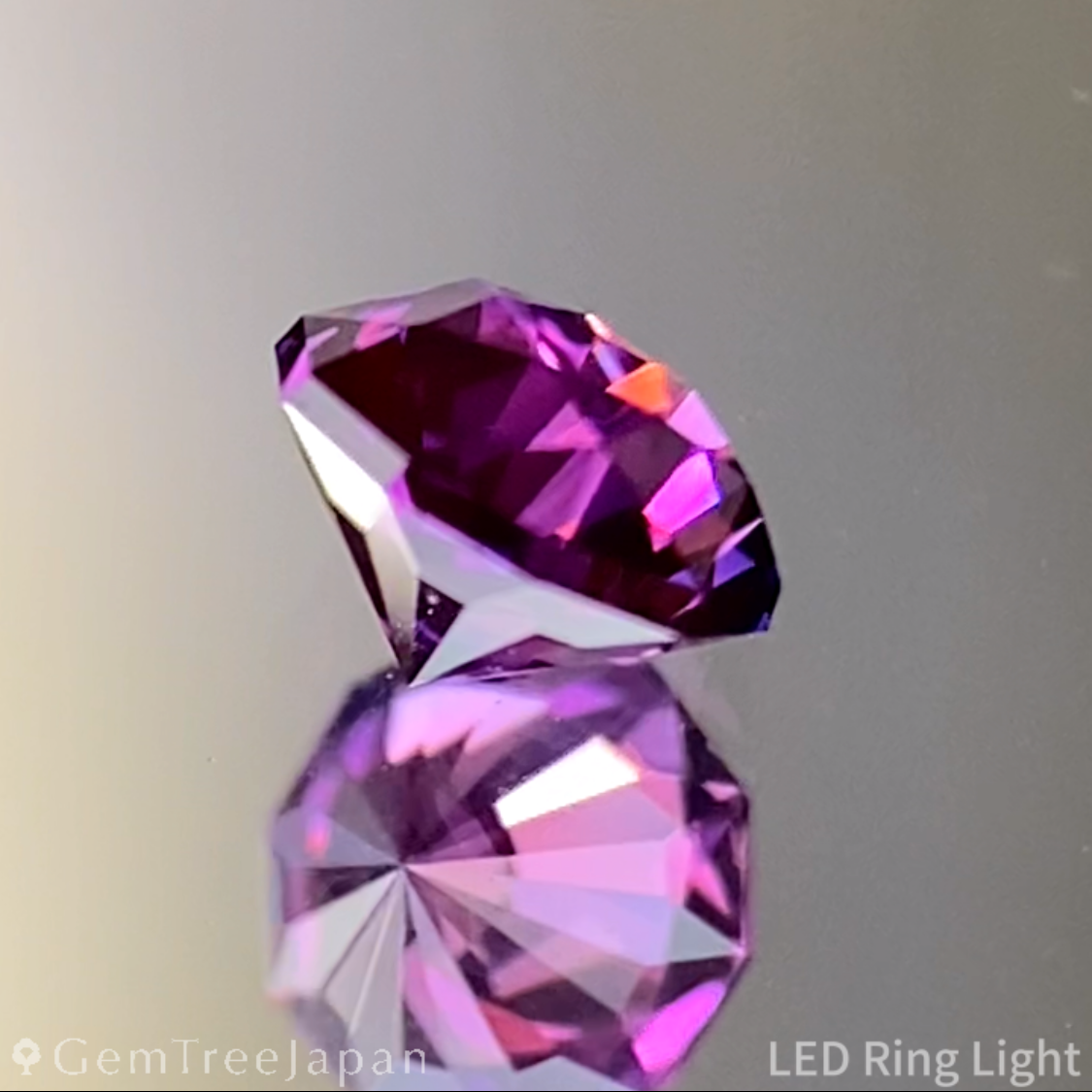 Purplish Pink Sapphire 0.360ct / Sri Lanka