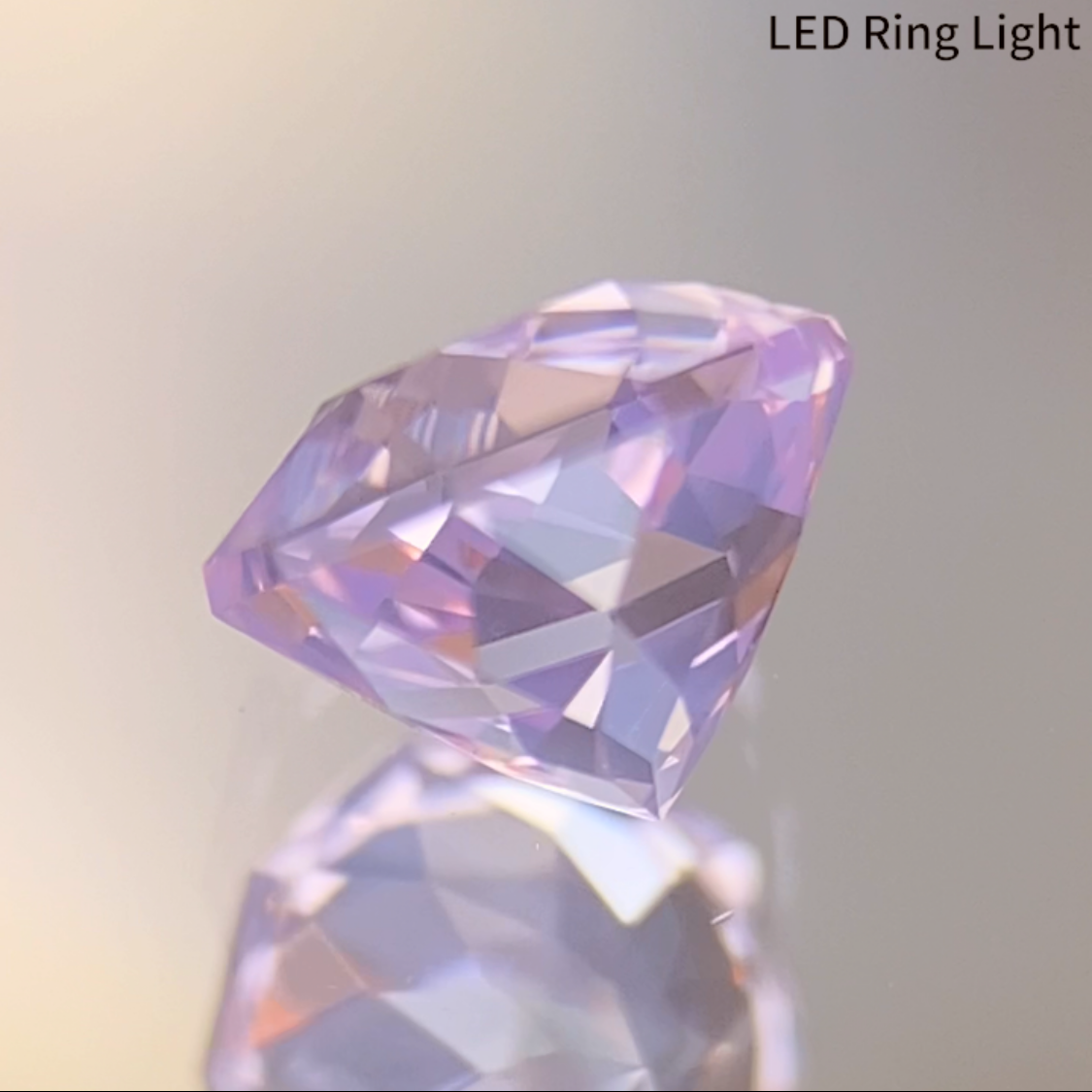 Silky Lavender Spinel 0.572ct / Tanzania