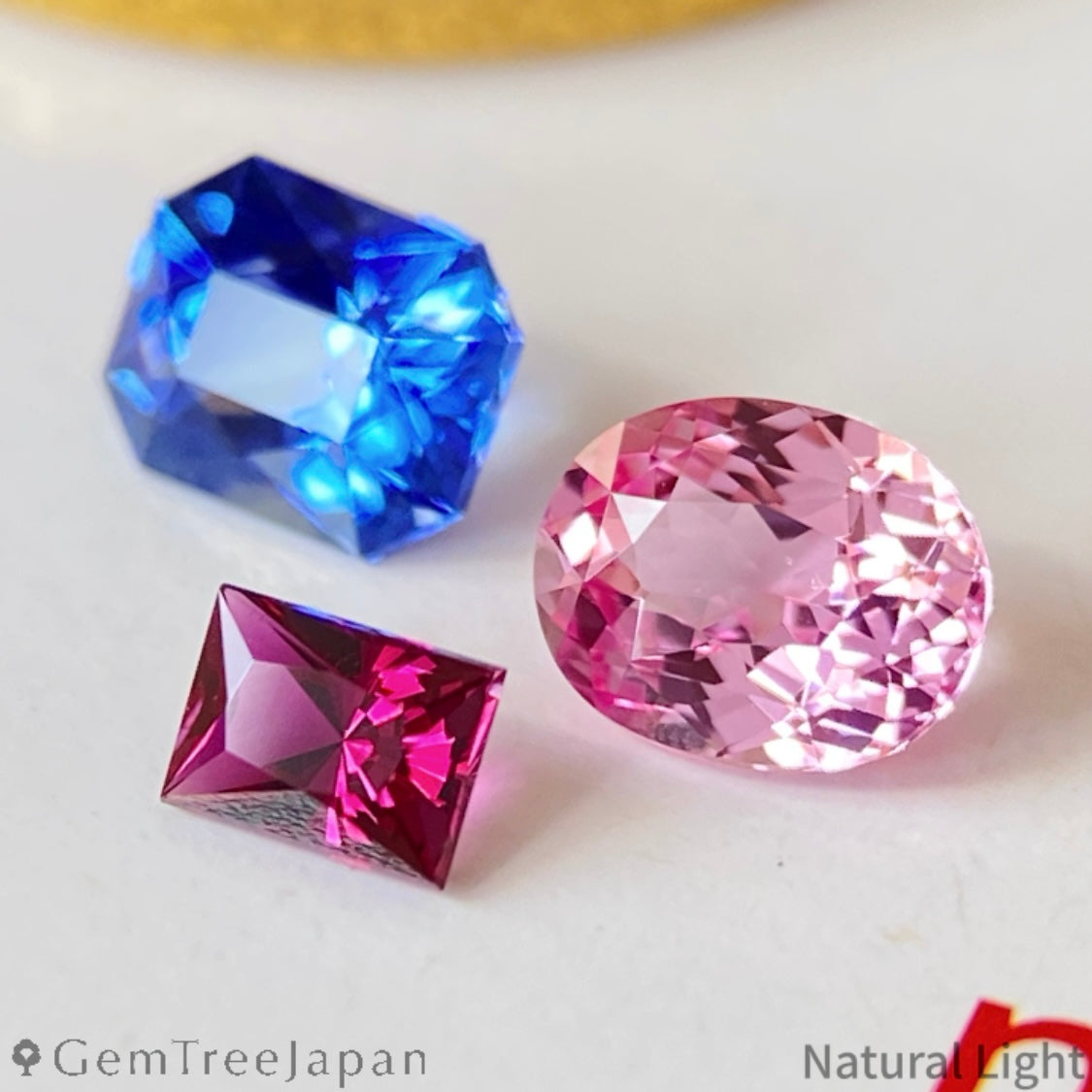 GTJコランダム宝石箱 サファイア2石+ルビー1石 合計3石✴︎