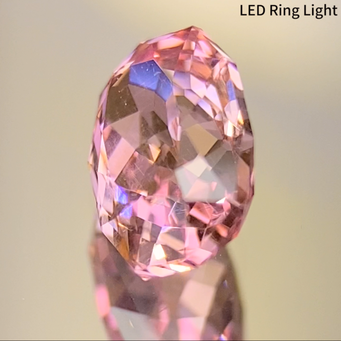 Malaya Garnet 0.922ct / Tanznia