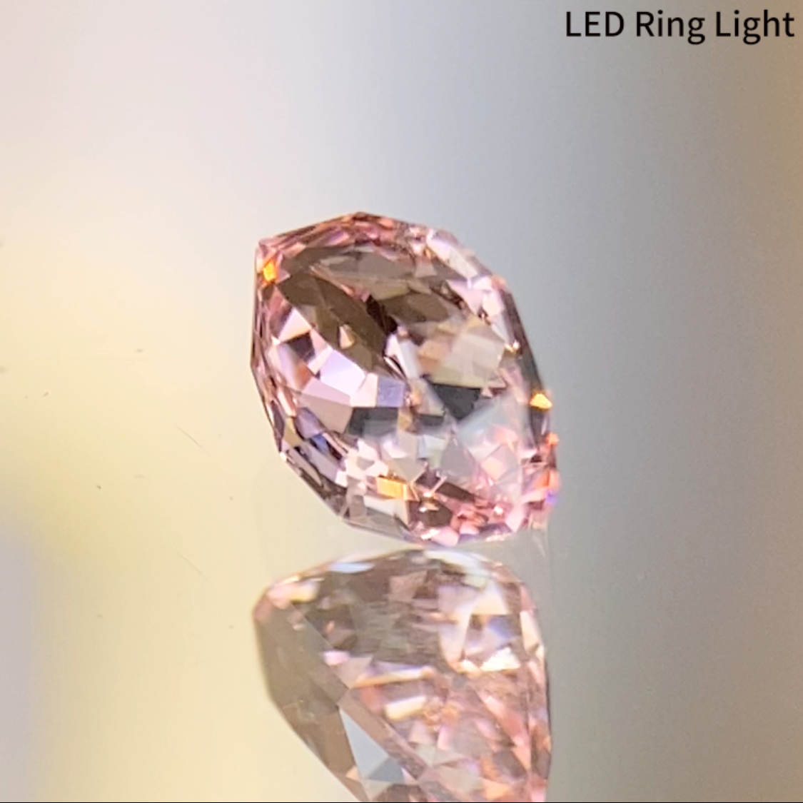 Malaya Garnet 0.370ct / Tanzania
