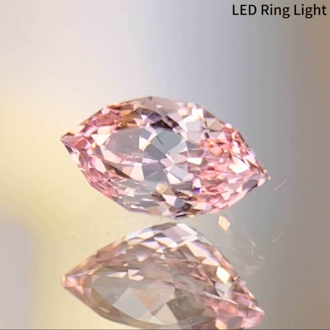 Malaya Garnet 0.370ct / Tanzania