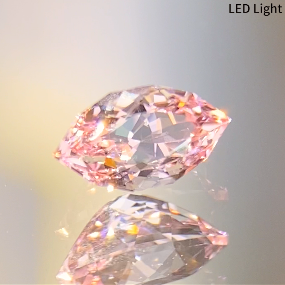 Malaya Garnet 0.370ct / Tanzania