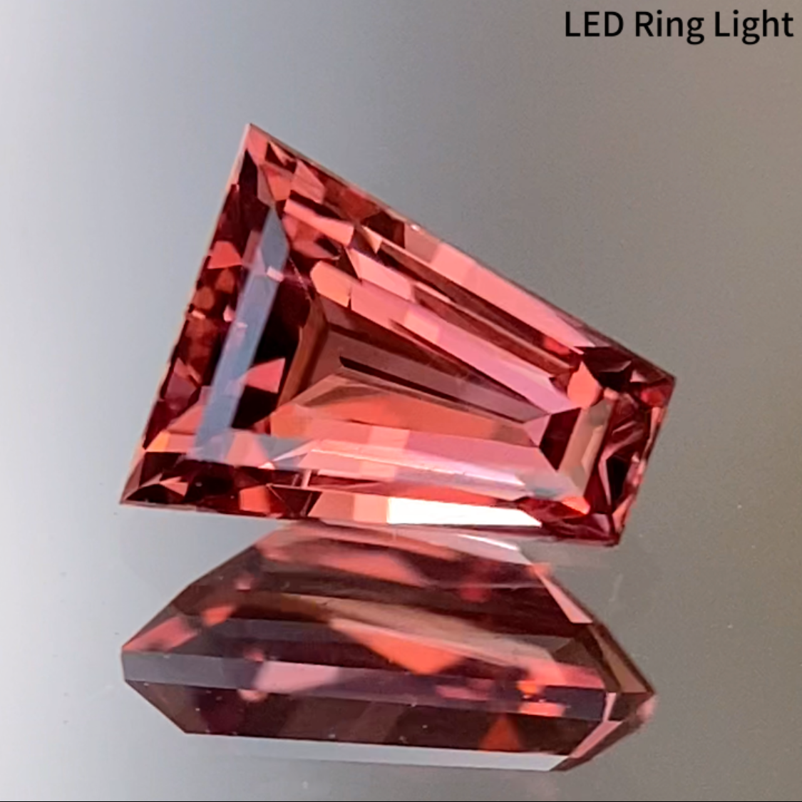 Orange Spinel 0.578ct / Tanzania