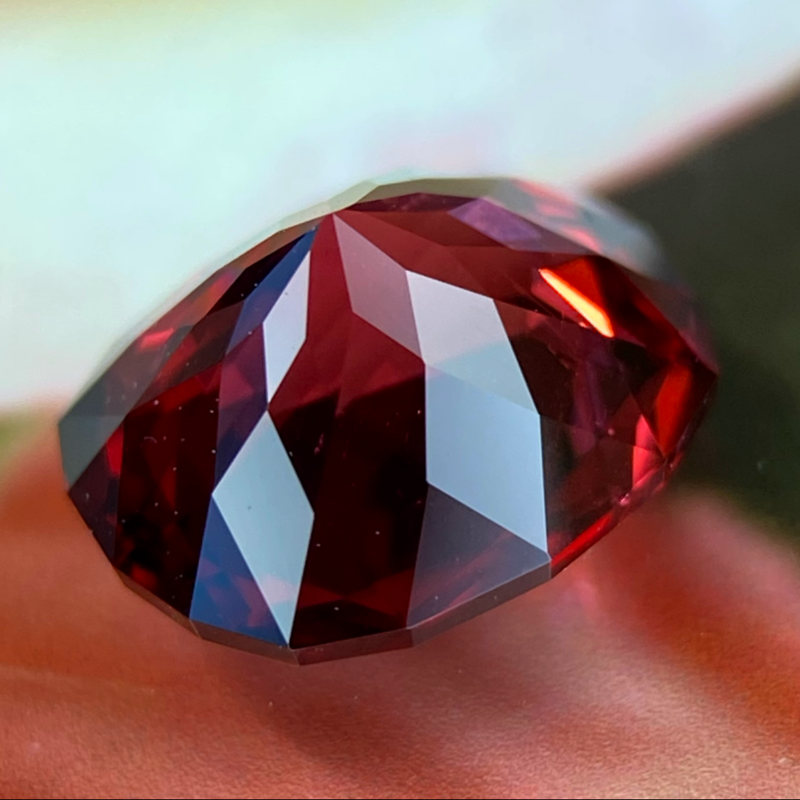 Rhodolite Garnet 2.224ct / Vietnam & Rhodolite Garnet0.38ct