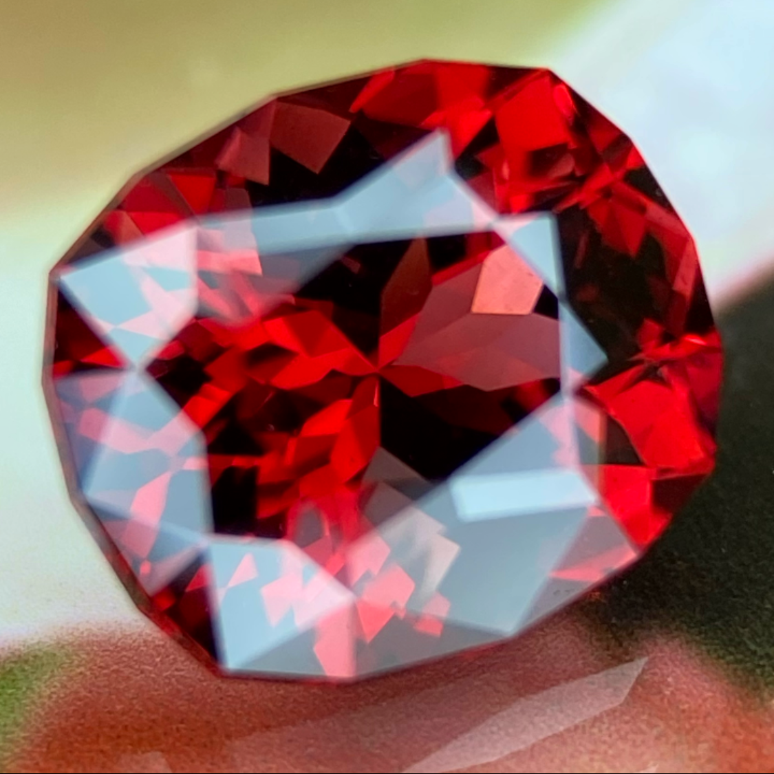 Rhodolite Garnet 2.224ct / Vietnam & Rhodolite Garnet0.38ct