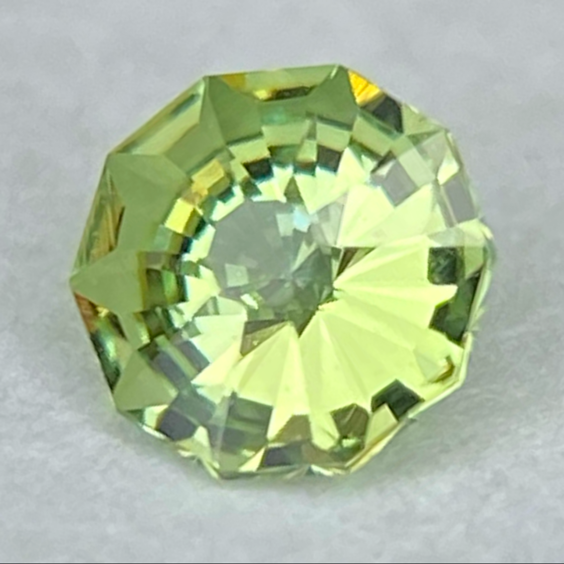 Demantoid Garnet 0.113ct