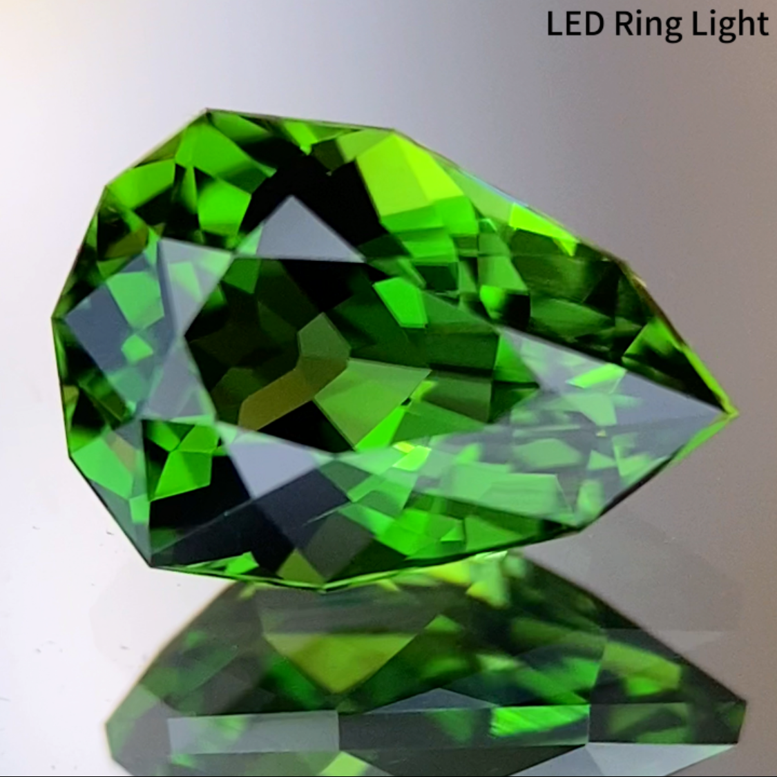 UV Change Tourmaline 1.096ct / Tanzania