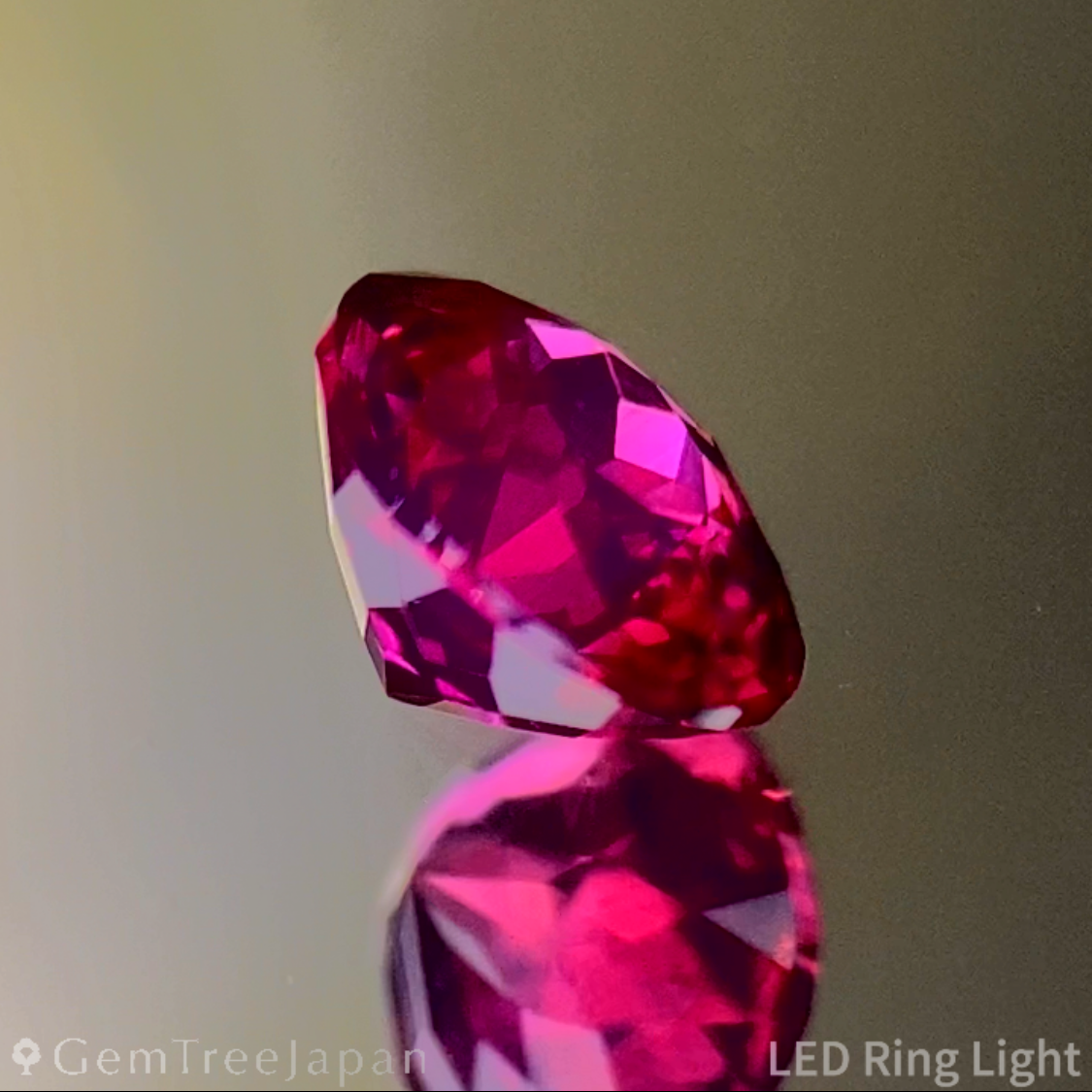 Un-Heat Ruby 0.609ct / Vietnam