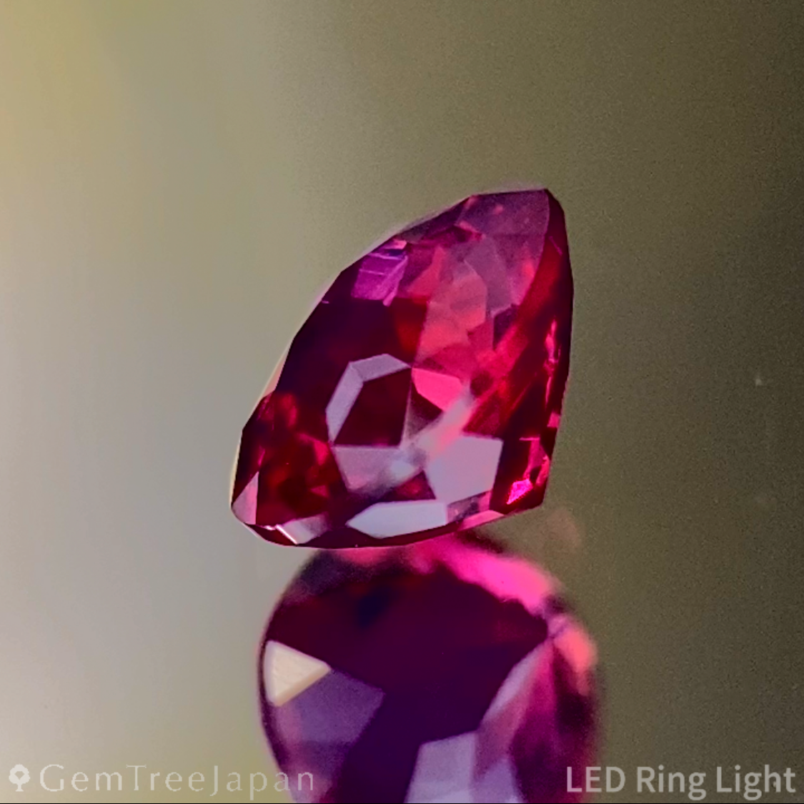 Un-Heat Ruby 0.609ct / Vietnam