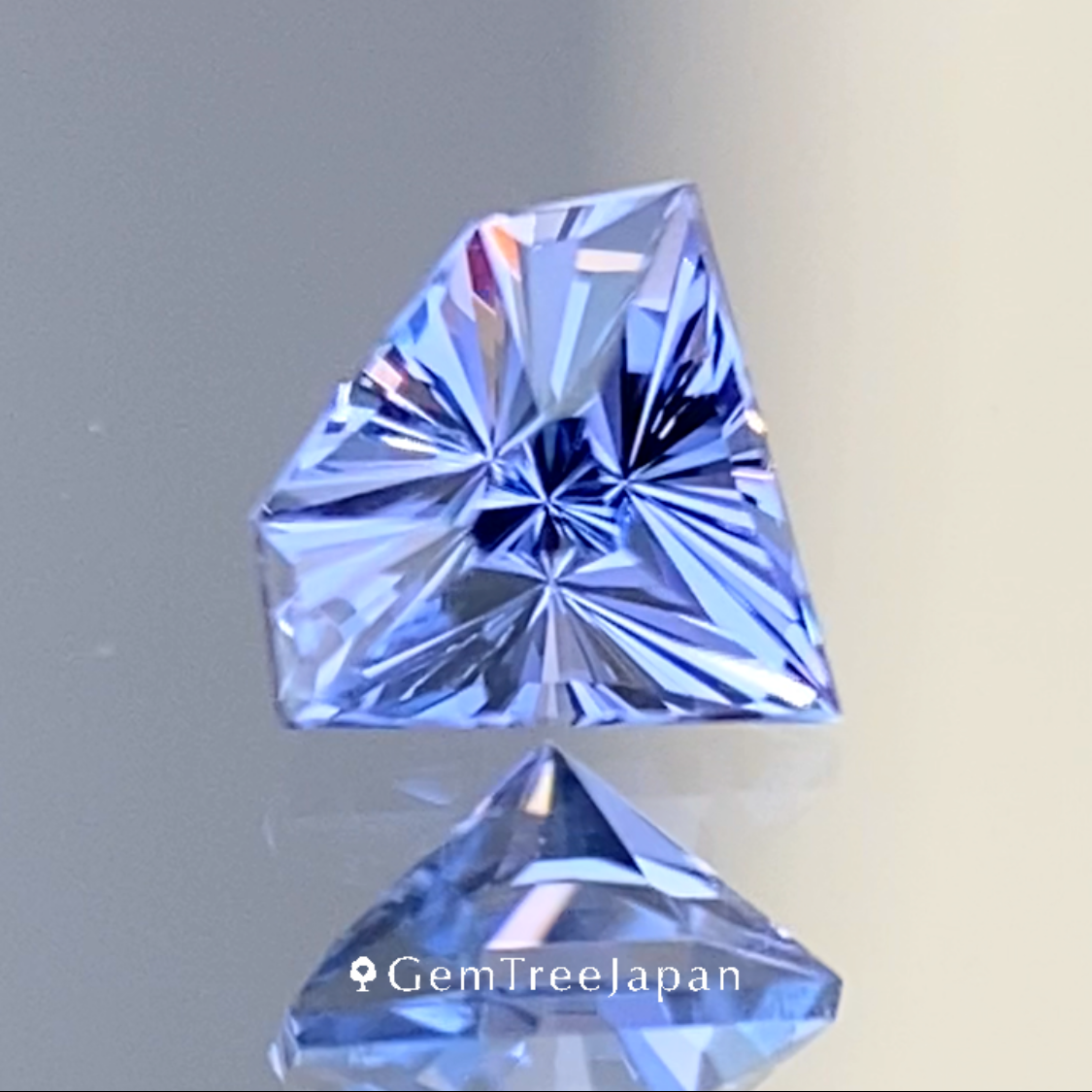 Cobalt Spinel 0.18ct / Vietnam