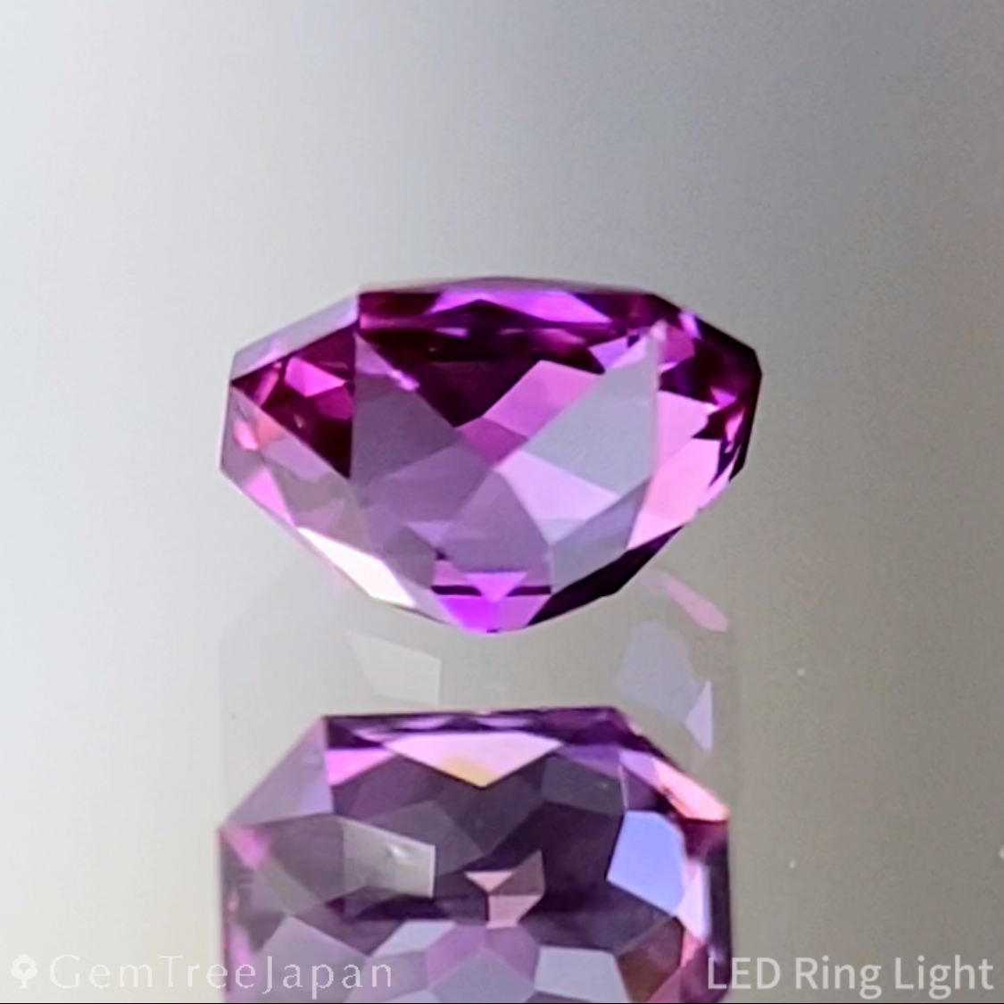 Purplish Pink Sapphire 0.248ct / Sri Lanka