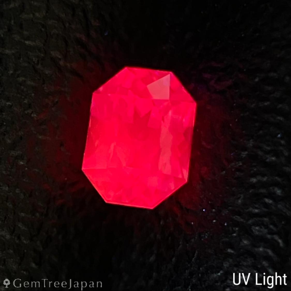 Purplish Pink Sapphire 0.248ct / Sri Lanka