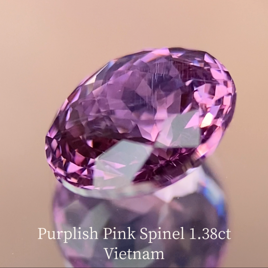 Pink Spinel 1.382ct / Vietnam