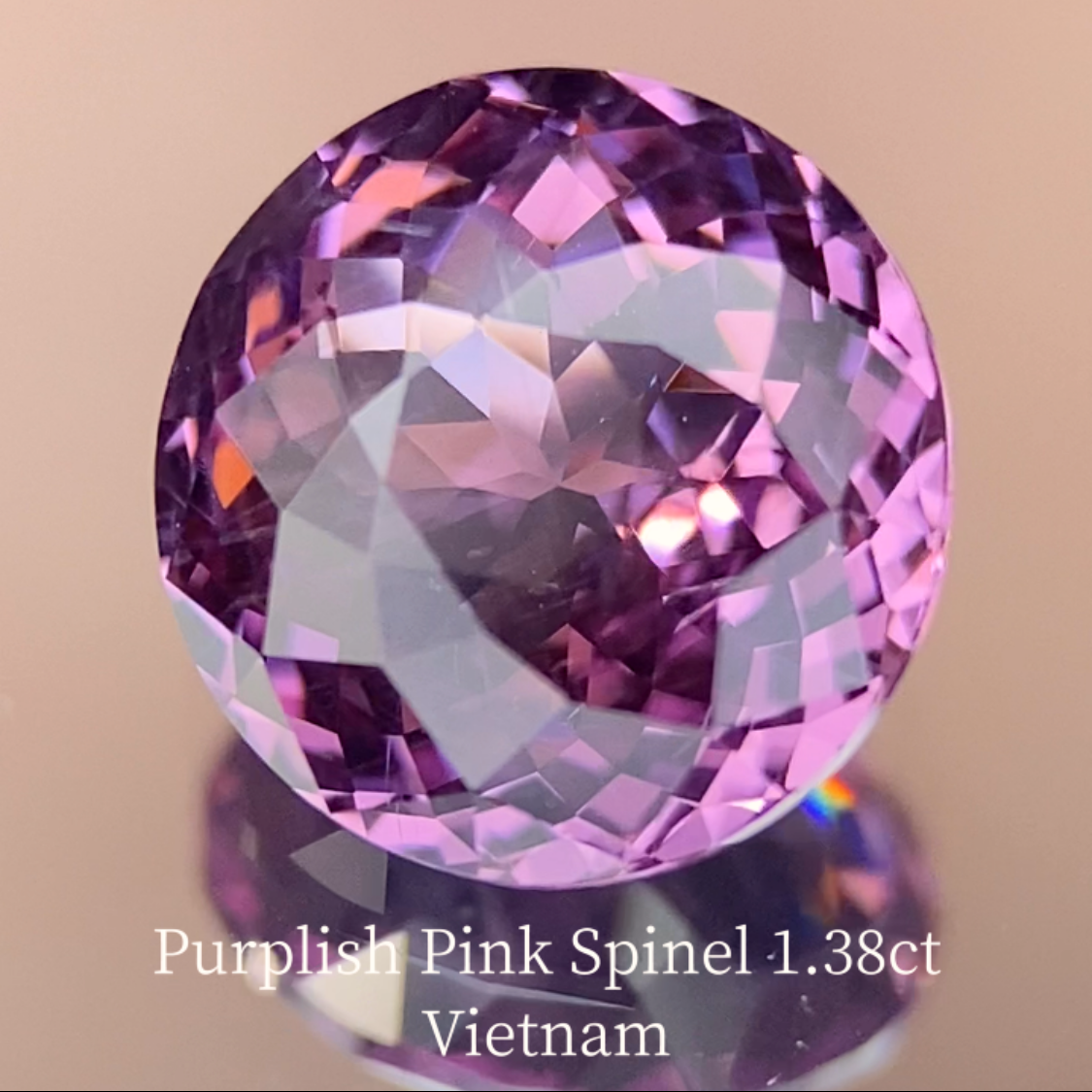 Pink Spinel 1.382ct / Vietnam