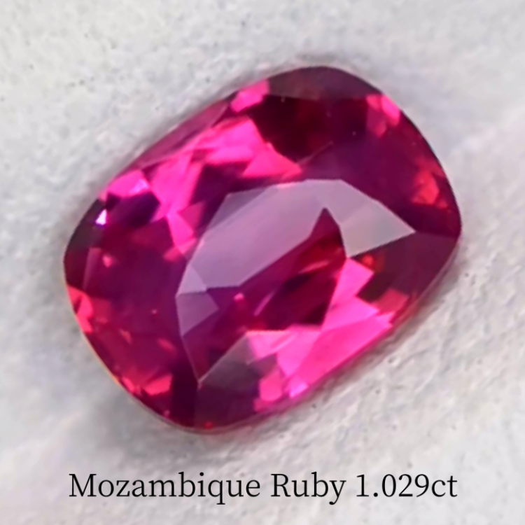 【Ruby Focus】Ruby 1.029ct / Mozambique