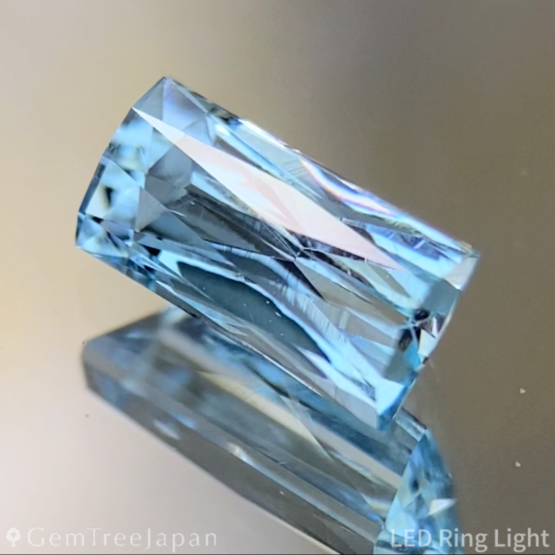Aquamarine 0.801ct / Nigeria